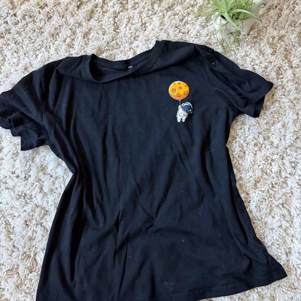 Street style pop art Japanese astronaut Moon space hipster t shirt